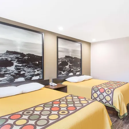 Super 8 By Wyndham National City Chula Vista Hotel Exterior photo